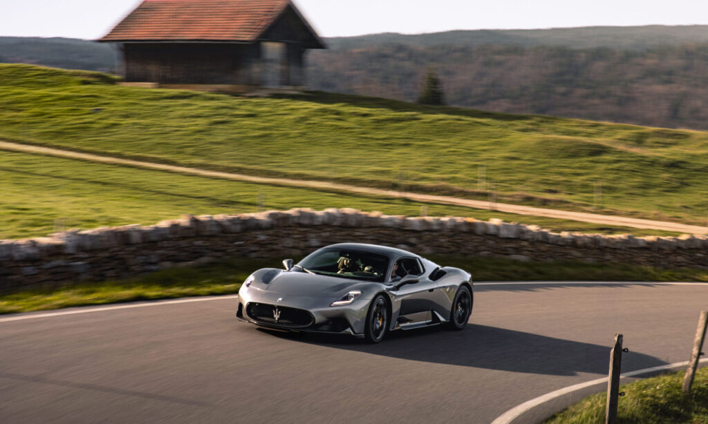 Maserati MC20 rollingshoot suisse