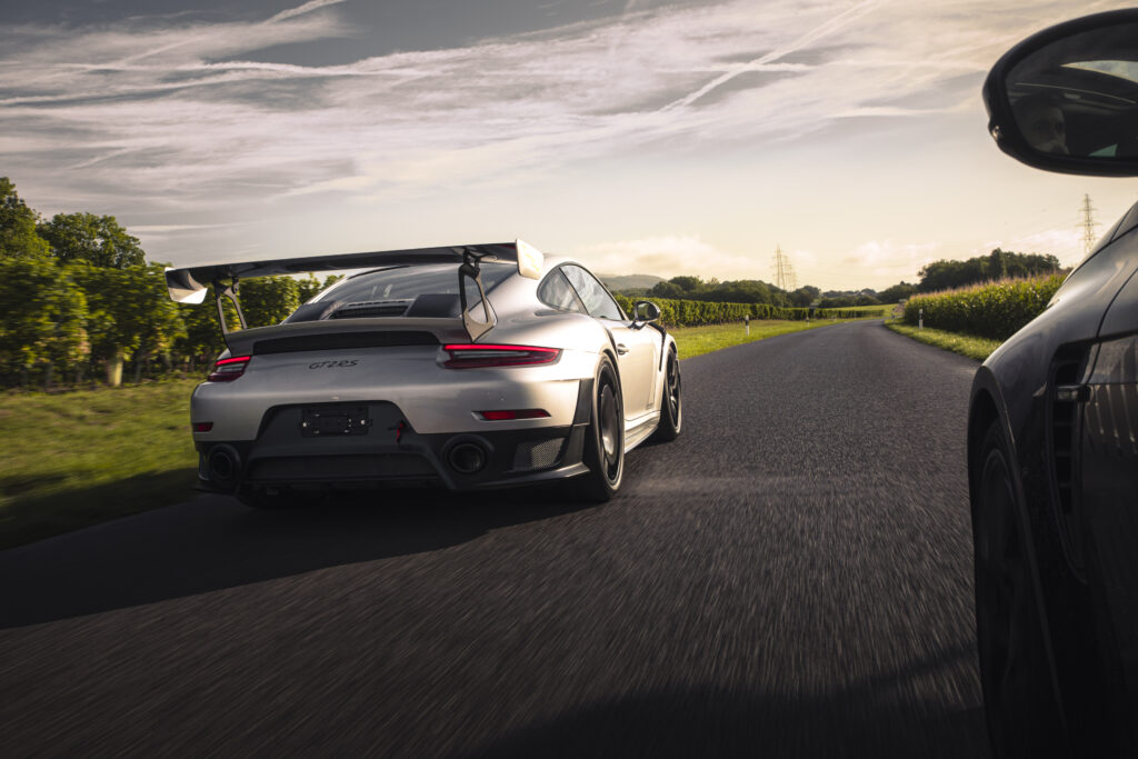 Shooting photo photographe pro suisse Nyon Porsche GT2rs rolling shoot EA