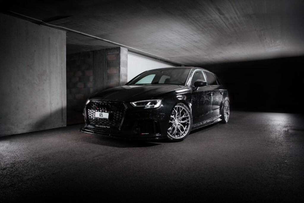 Audi RS3 noir Shooting studio