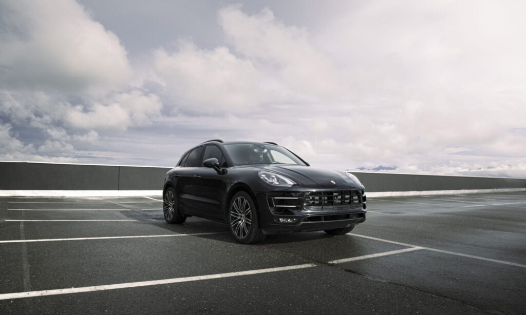 Photographie d'une Porsche Macan Turbo par EA Photographie
