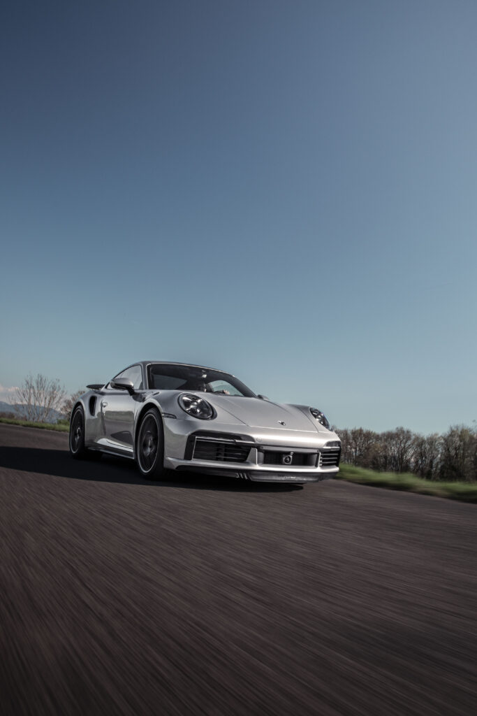 Shooting photo professionel photographe suisse Nyon Porsche turbo s 50 years edition