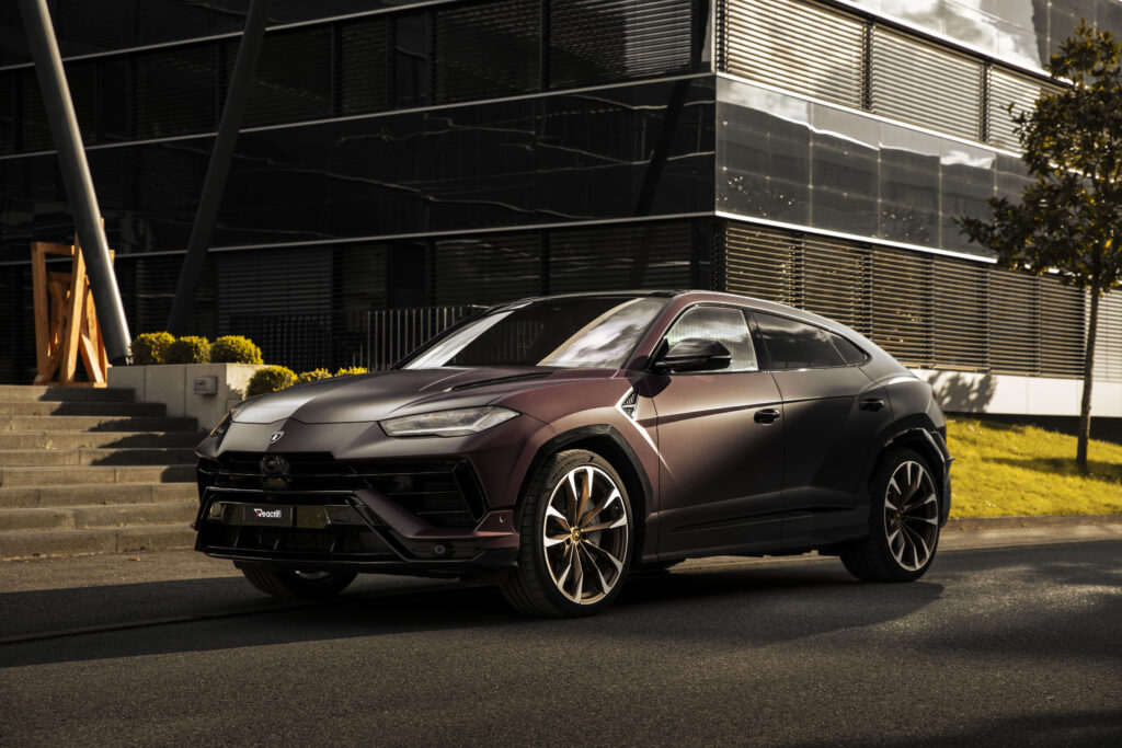 Shooting photo professionel photographe suisse Nyon Lamborghini Urus Perf