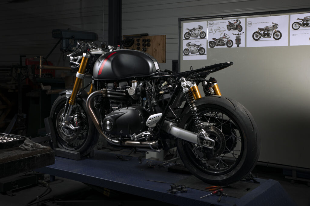 Shooting photo professionel photographe suisse Nyon Annecy 2020 Motorcycles