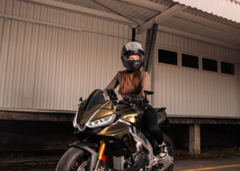 Shooting photo Aprilia Tuono v4 x @sgy.kwz