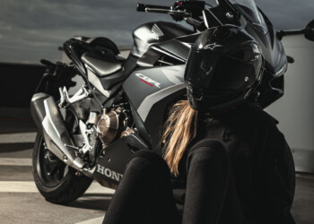 Shooting EA Photographie Honda 500R Photographe moto suisse
