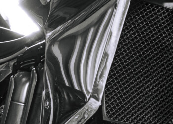 Shooting photo professionel noir et blancphotographe suisse Nyon Annecy 2020 Motorcycles